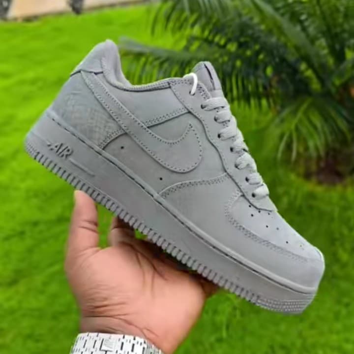 Nike Air Force 1 Low Suede